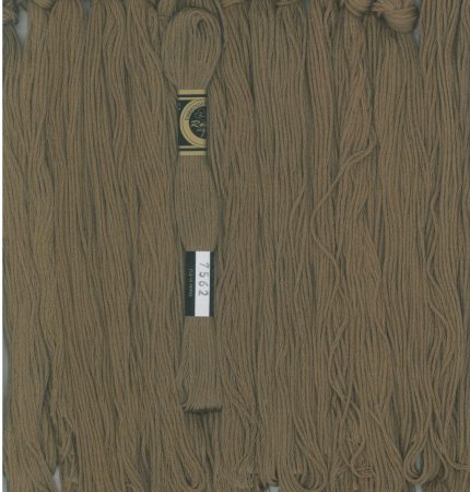 Méterre vágott hímzőfonal - DMC 3781 szín Méterre vágott hímzőfonal - DMC 3781 szín