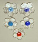 Virág formájú gomb – átlátszó