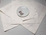 Hímezhető aida asztalterítő + 2 db szalvéta