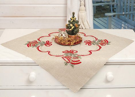 Karácsonyi harangok előfestett asztalterítő
