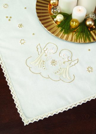 Angyalok - előfestett asztalterítő