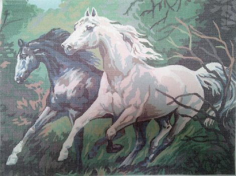 Vágtázó lovak - előnyomott gobelin