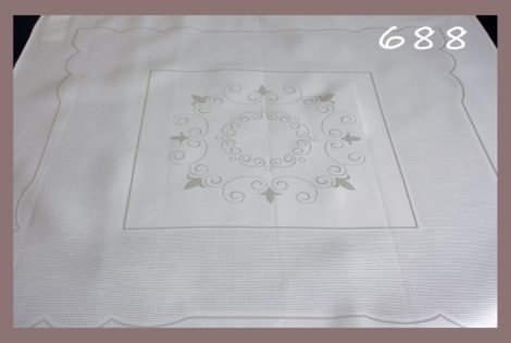 Jacquard mintás, hímezhető terítő – ekrü 