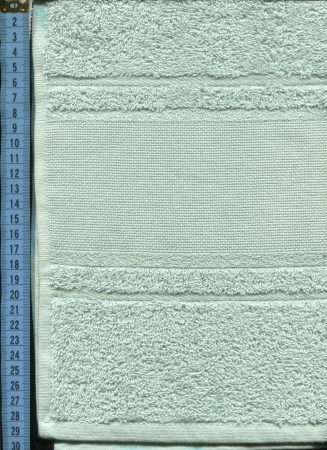 Hímezhető fürdőlepedő – 70x140 cm világoszöld